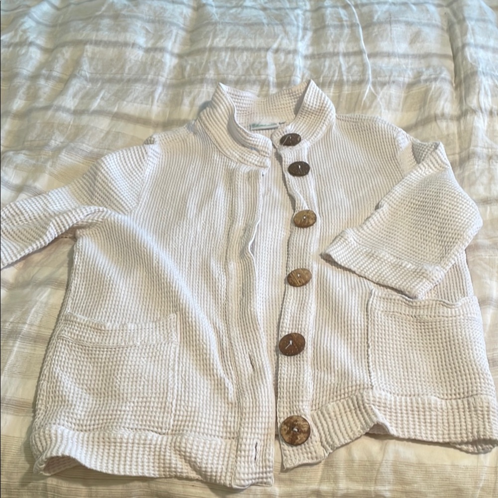 lulu-b white waffle knit Button-Up 100% cotton 3/4 sleeve top size M